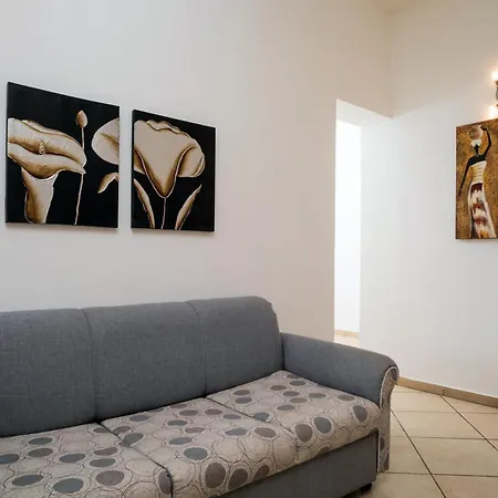 Casa Cairoli * Catânia